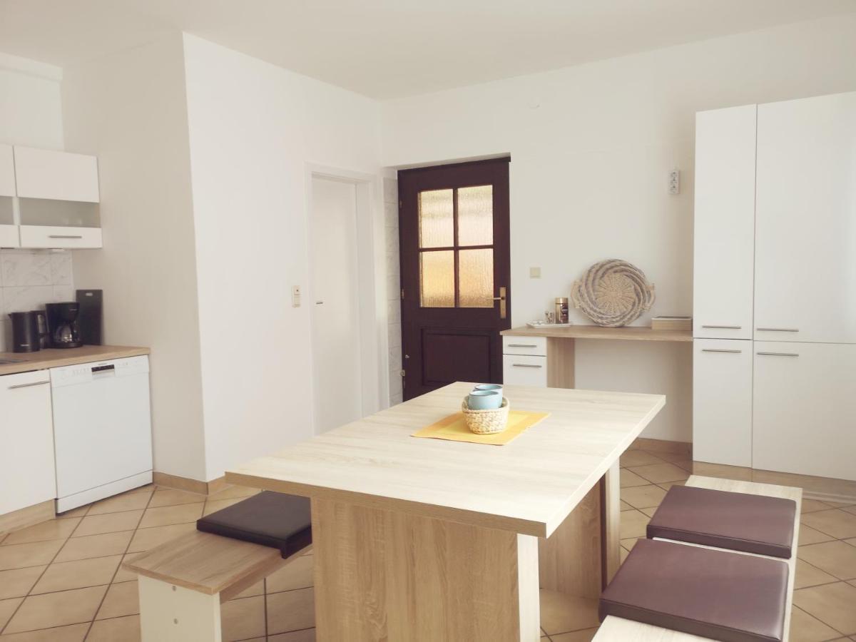 Ferienwohnung Basting-Fillmann Oestrich-Winkel Exterior foto